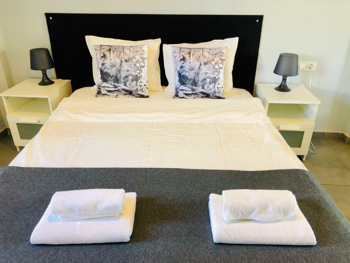 Cala Balmins Sea View Apartment Sitges Ngoại thất bức ảnh